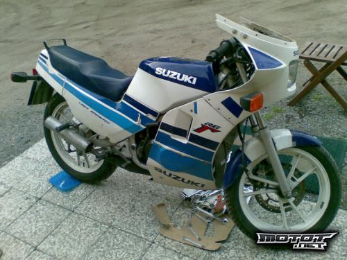 Suzuki RG 125