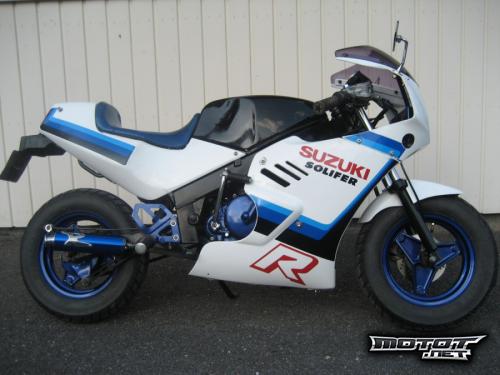 Suzuki R 50