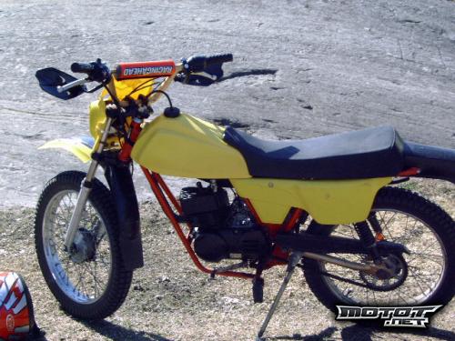 Suzuki S 50