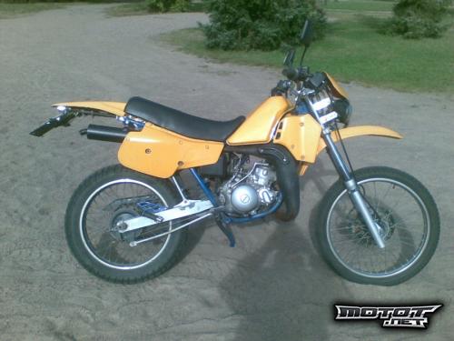 Suzuki TS 125 X