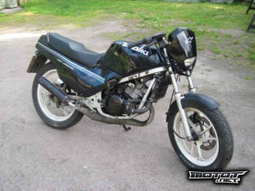 Suzuki RG 125