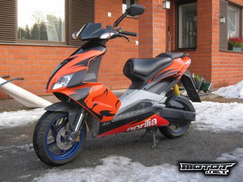 Aprilia SR 50 R Factory