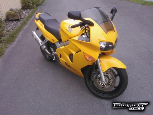 Honda VFR 800